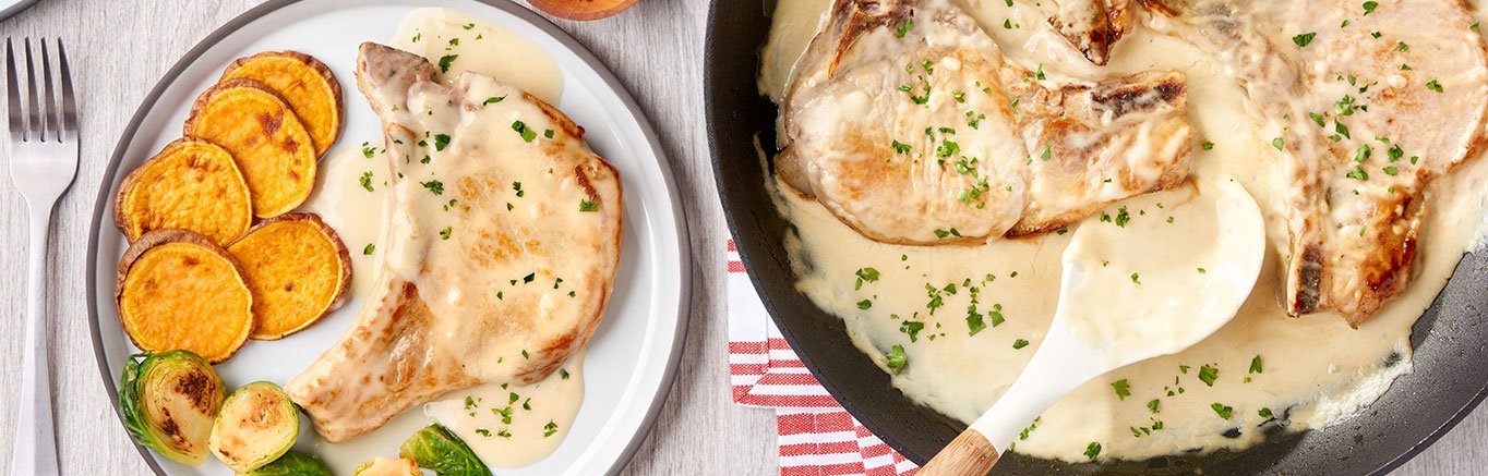 Pork Chops with Creamy Onion Sauce